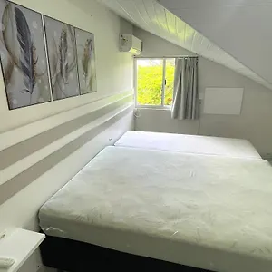 https://residencial-rouxinol-bombinhas.santa-catarina-brasil.com